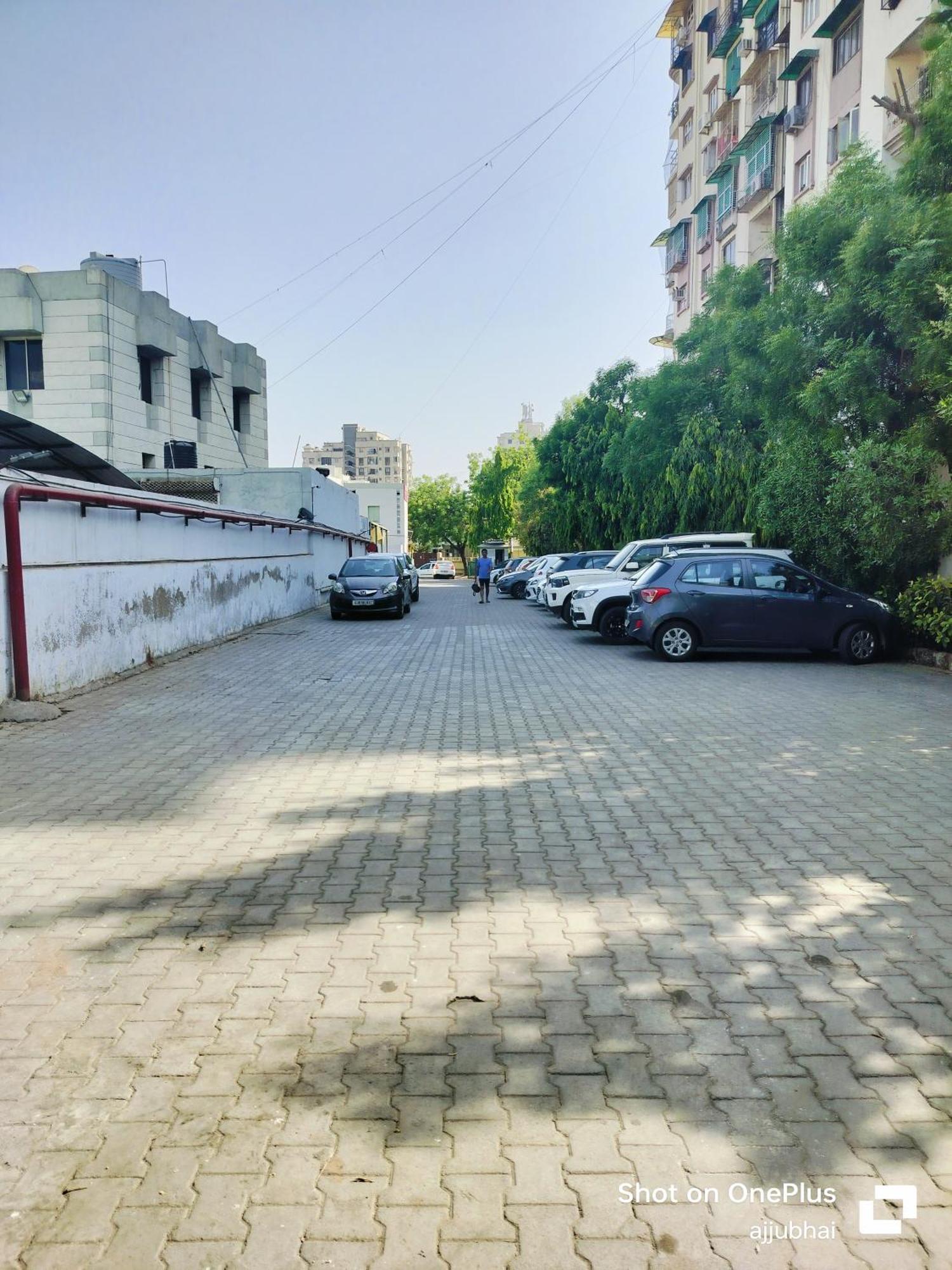 Hotel Sun N Step Club أحمد أباد المظهر الخارجي الصورة
